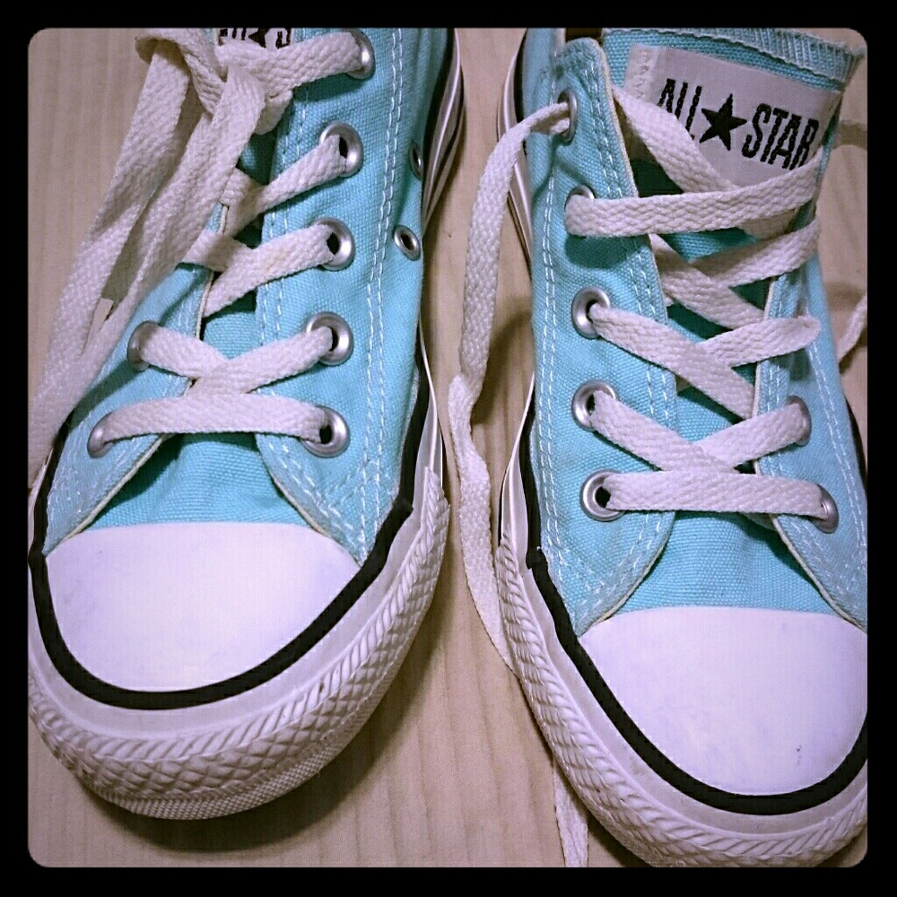 Chucks Teal youth 4